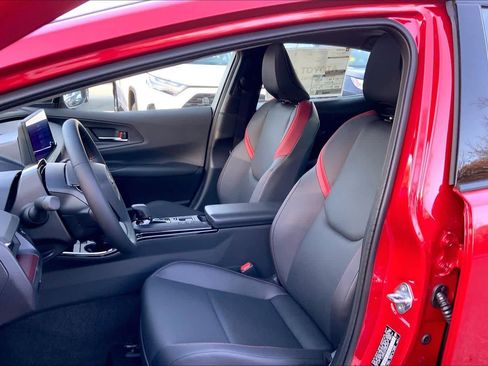 New 2026 Toyota Prius XSE image 9