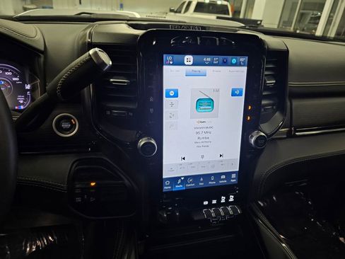 Certified 2024 RAM 2500 Limited image 28