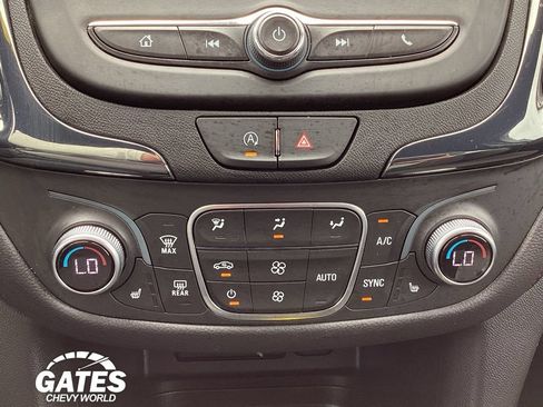 Used 2024 Chevrolet Equinox RS AWD/4WD image 19