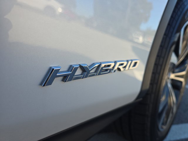 Used 2020 Lexus RX 450hL AWD w/ Premium Package image 9
