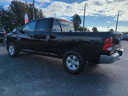 Used 2024 RAM 1500 Classic SLT image 6