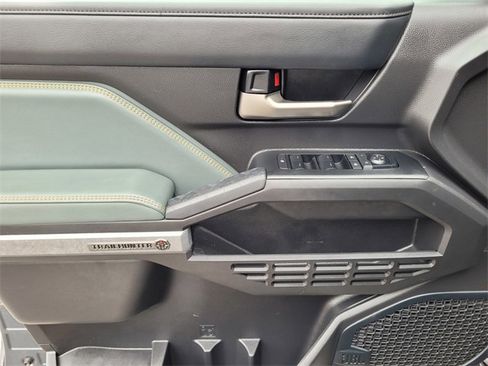 Used 2024 Toyota Tacoma Trailhunter image 22