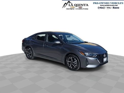 Used 2025 Nissan Sentra SV w/ All-Weather Package FWD image 2