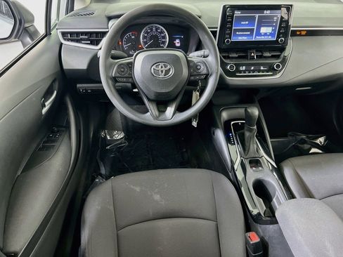 Used 2020 Toyota Corolla LE FWD image 20