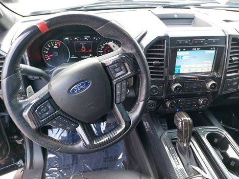 Used 2018 Ford F150 Raptor w/ Equipment Group 802A Luxury image 18