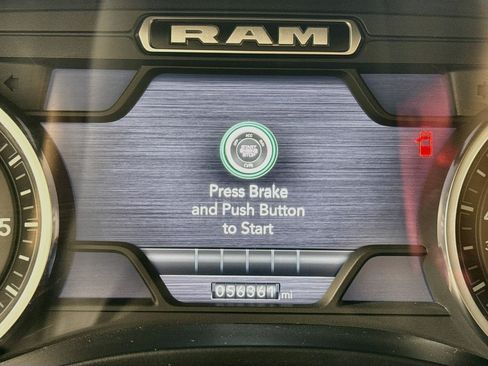 Used 2022 RAM 1500 Big Horn AWD/4WD image 15