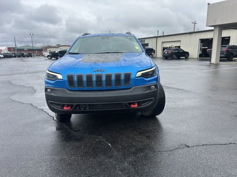 Used 2022 Jeep Cherokee Trailhawk w/ Trailer Tow Group image 9
