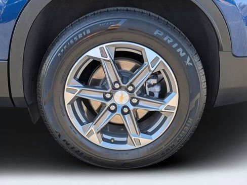 Used 2023 Chevrolet Blazer LT image 11