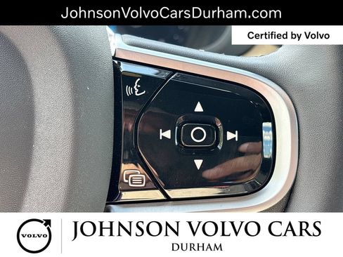 Certified 2026 Volvo XC60 B5 Plus AWD/4WD image 19