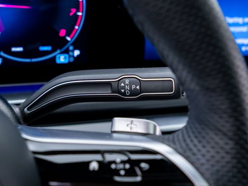 Used 2024 Mercedes-Benz GLS 450 4MATIC image 26