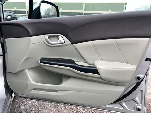 Used 2012 Honda Civic EX-L image 19
