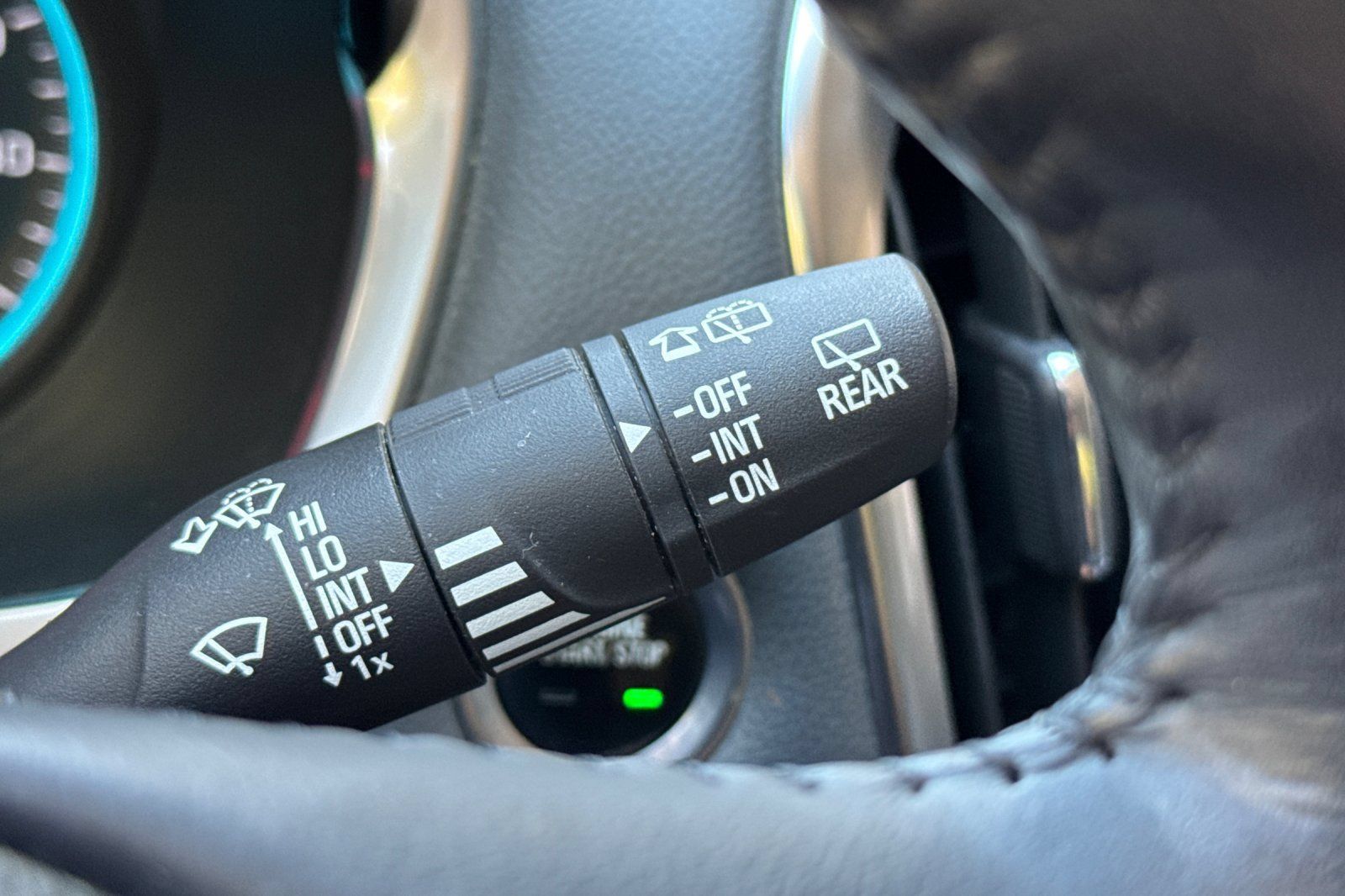 Used 2018 Chevrolet Traverse LT w/ LPO, Floor Liner Package AWD/4WD image 37