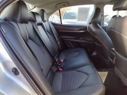 Used 2024 Toyota Camry SE image 22