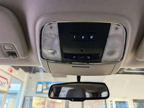 Used 2011 Dodge Durango Crew image 18