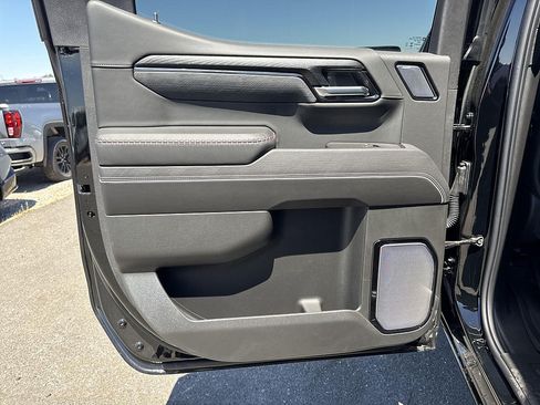 New 2026 GMC Sierra 1500 AT4X w/ LPO, Black Badging Package AWD/4WD image 24