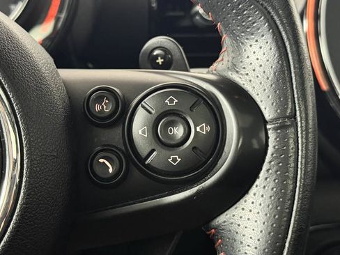 Used 2019 MINI Cooper Clubman S w/ Premium Package FWD image 17