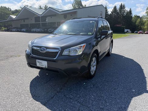Used 2016 Subaru Forester 2.5i Premium w/ All-Weather Package AWD/4WD image 1