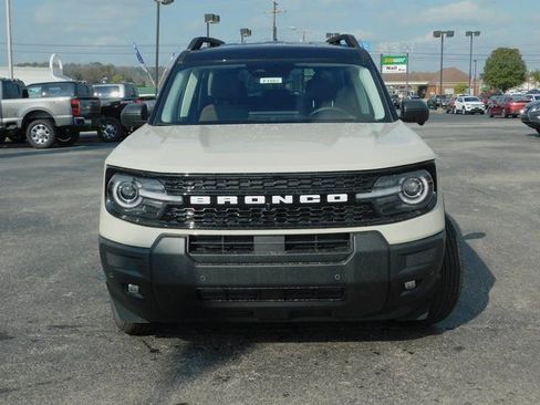 New 2025 Ford Bronco Sport Outer Banks w/ Outer Banks Tech Package+ AWD/4WD image 3