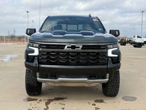 Used 2026 Chevrolet Silverado 1500 ZR2 w/ Dark Appearance Package image 2