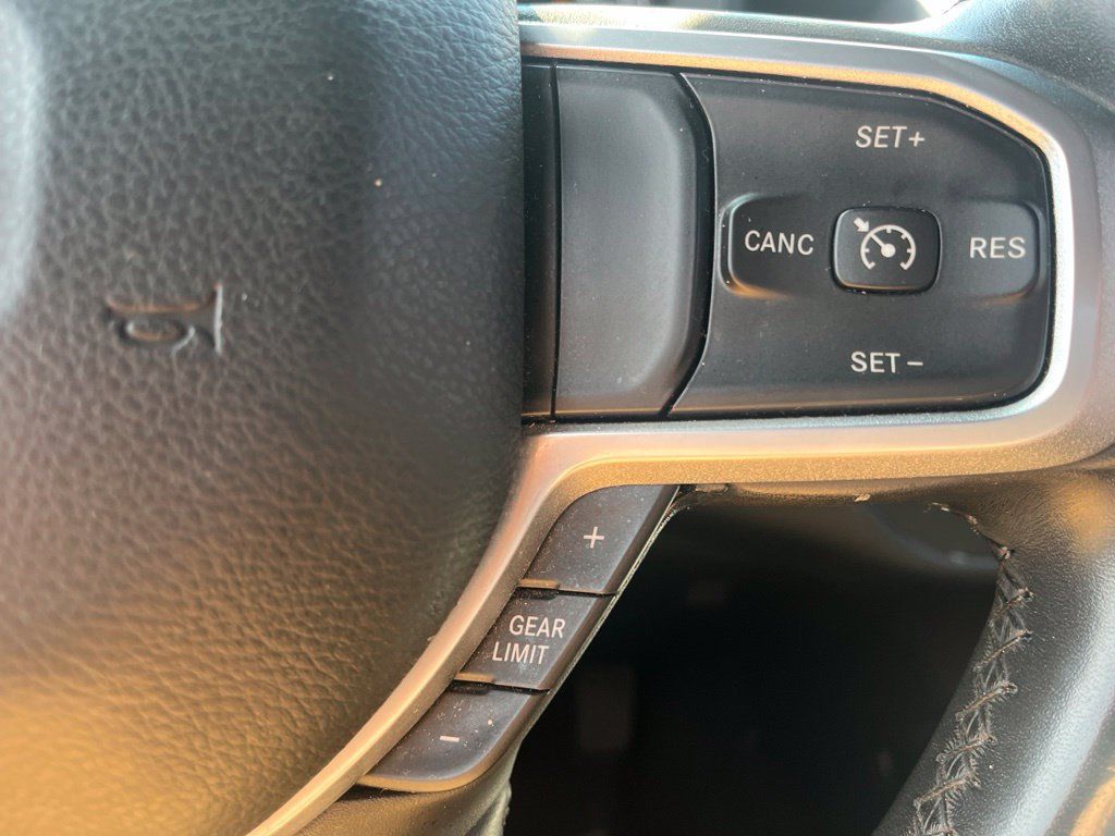 Used 2019 RAM 1500 Big Horn AWD/4WD image 16