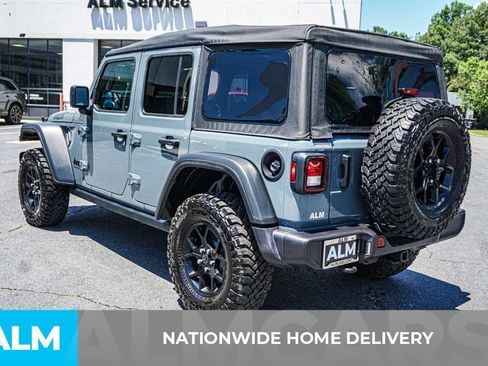 Used 2025 Jeep Wrangler Unlimited Sport AWD/4WD image 5