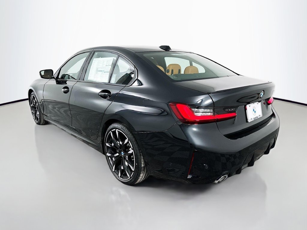 Used 2026 BMW 330i Sedan w/ M Sport Package RWD image 7