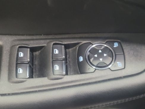 Used 2024 Ford Edge SEL AWD/4WD image 27