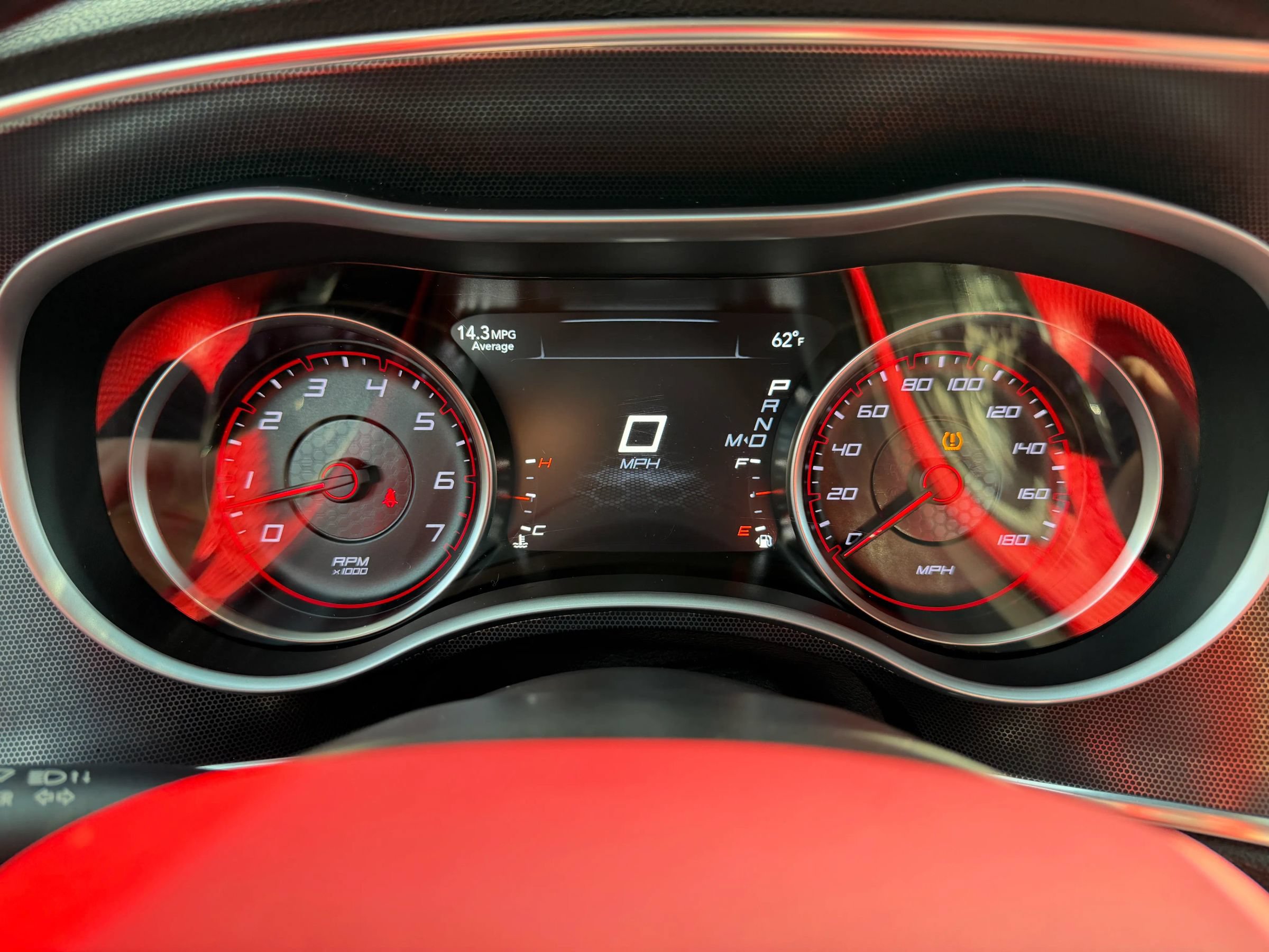 Used 2018 Dodge Charger R/T Scat Pack w/ Dynamics Package RWD image 24