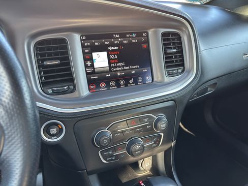 Used 2022 Dodge Charger R/T w/ Plus Group RWD image 22