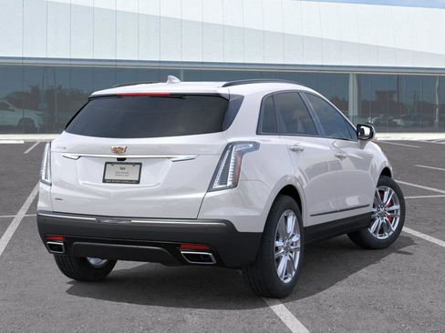 New 2026 Cadillac XT5 Sportv w/ LPO, Floor Liner Package image 5