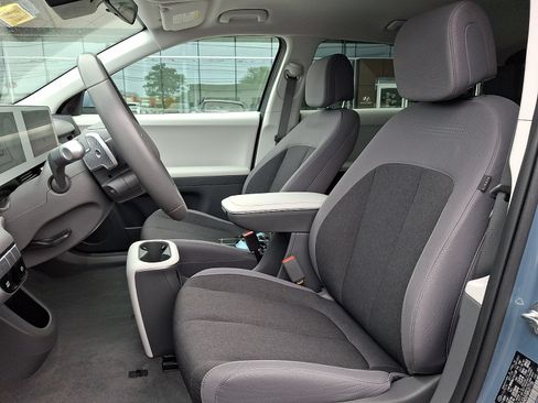 Certified 2024 Hyundai Ioniq 5 SE AWD/4WD image 13
