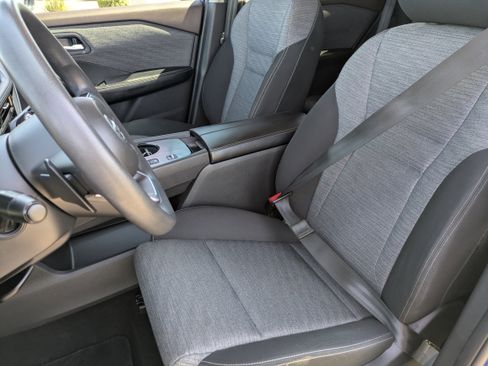 Used 2021 Nissan Rogue SV FWD image 26