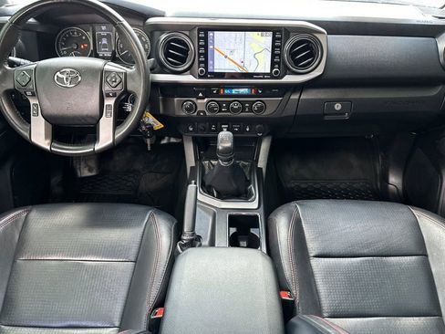Used 2022 Toyota Tacoma TRD Pro AWD/4WD image 13