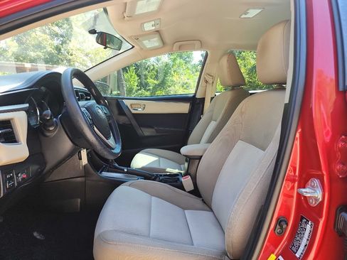 Used 2016 Toyota Corolla LE FWD image 12