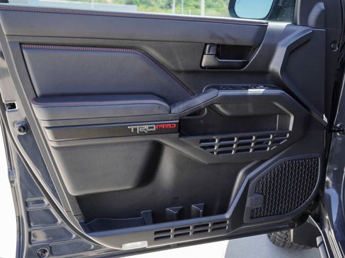 Certified 2024 Toyota Tacoma TRD Pro AWD/4WD image 21