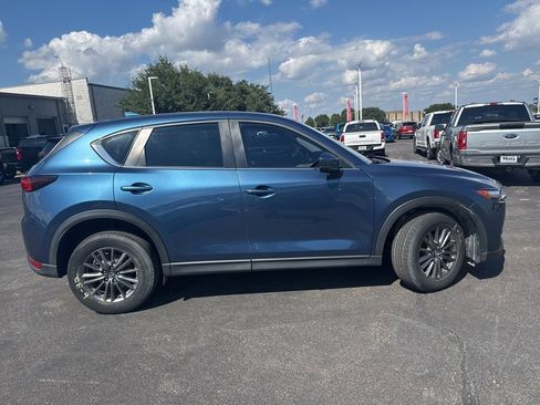Used 2018 MAZDA CX-5 Sport image 2