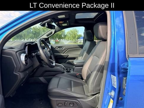 Used 2023 Chevrolet Colorado LT w/ LT Convenience Package III AWD/4WD image 8