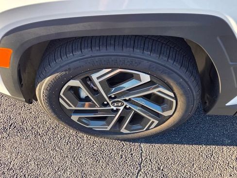 Used 2026 Hyundai Tucson Limited FWD image 10