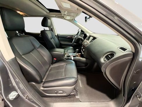 Used 2015 Nissan Pathfinder Platinum image 25