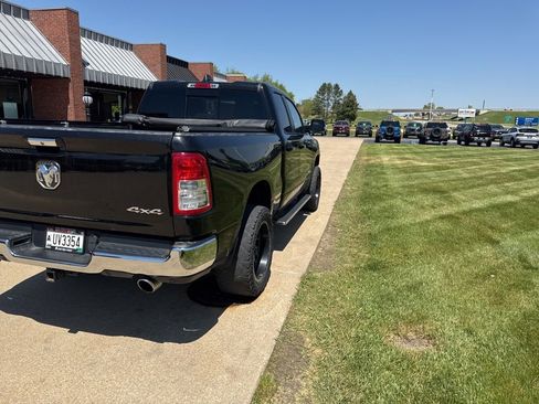 Used 2019 RAM 1500 Big Horn AWD/4WD image 6
