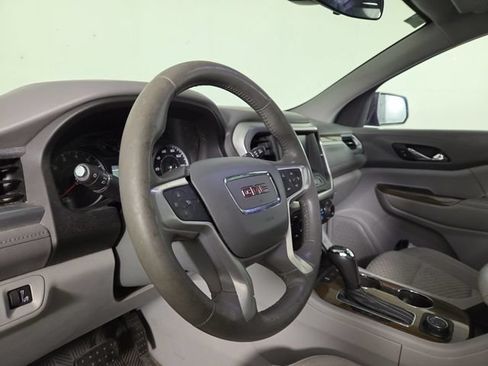Used 2017 GMC Acadia SLE w/ Driver Alert Package I AWD/4WD image 15