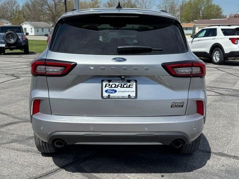 Used 2023 Ford Escape ST-Line w/ Tech Pack #1 AWD/4WD image 4