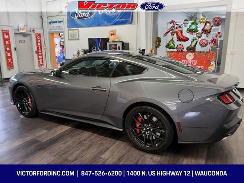 Used 2025 Ford Mustang GT Premium image 2