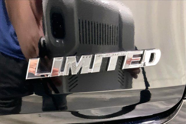 Certified 2026 Toyota Sienna Limited AWD/4WD image 9