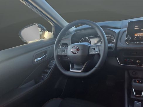 New 2026 Nissan Rogue SV AWD/4WD image 41