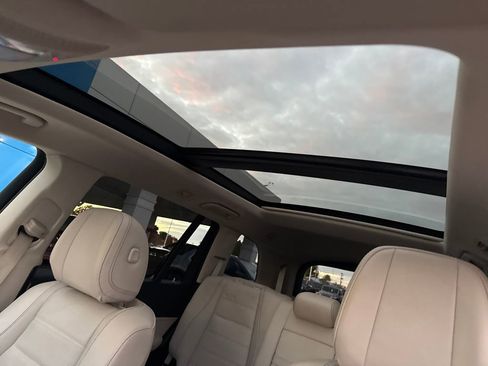 Used 2022 Mercedes-Benz GLS 450 4MATIC image 27