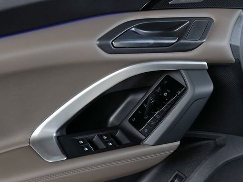 New 2025 Audi Q5 Premium Plus image 25