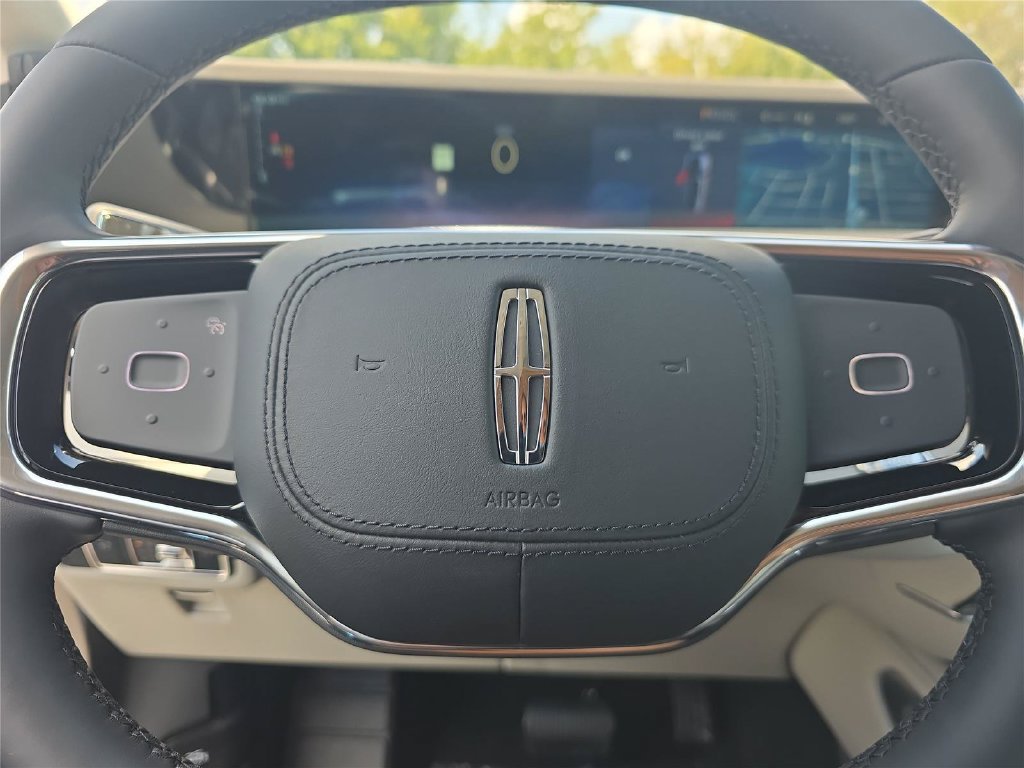 New 2026 Lincoln Nautilus Premier w/ Equipment Group 102A AWD/4WD image 21