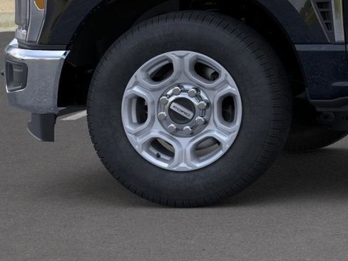 New 2026 Ford F250 XLT w/ 360-Degree Camera Package image 41