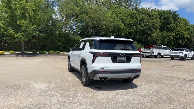 Used 2024 Chevrolet Traverse LT FWD image 7